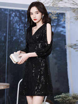 ชุดราตรี ชุดราตรีสวยหรู แบบ ทันสมัย Evening dress