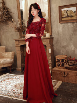 ชุดราตรี ชุดราตรีสวยหรู แบบ ทันสมัย Evening dress