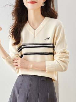 เสื้อเชิ้ตผู้หญิงแขนยาว เสื้อเชิ้ตผู้หญิงใส่ทํางาน 390 บาทต่อชิ้น ฟรีค่าจัดส่ง