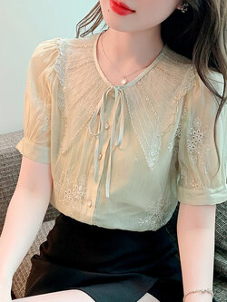 เสื้อลูกไม้ แขนสั้น