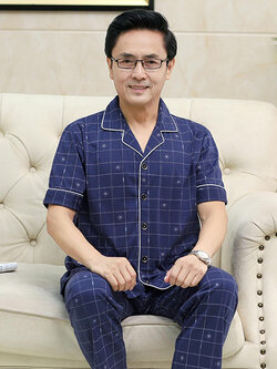 ชุดนอนผู้ชาย