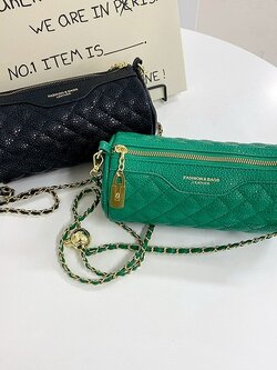 กระเป๋าสะพายข้างผู้หญิง กระเป๋าสะพายข้างใบเล็ก By Cocoa bags