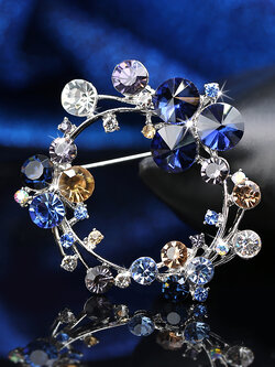 เข็มกลัด เข็มกลัดสวยๆ เข็มกลัดติดเสื้อ Brooch