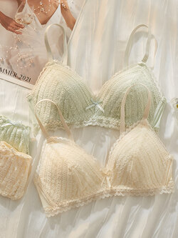 บรา ยกทรง เสื้อชั้นในสตรี ฟรีค่าส่ง