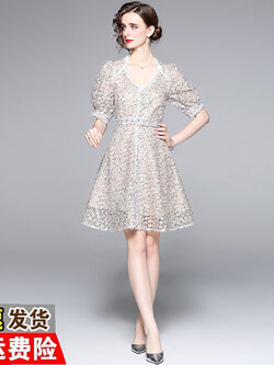 ชุดเดรสเรียบหรูดูแพง เดรสแบรนด์ DG Boutique