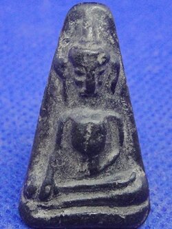 พระผงสุพรรณเนื้อดำ