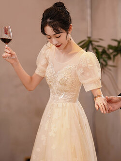 ชุดราตรี ชุดออกงาน ดีไซน์หรู แบรนด์ Angel