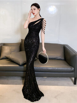 ชุดราตรี ชุดราตรีสวยหรู แบบ ทันสมัย Evening dress