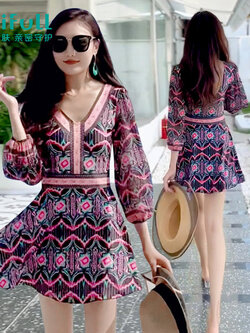 ชุดว่ายน้ำผู้หญิง ชุดว่ายน้ำน่ารัก Bikini ชุดไปทะเล