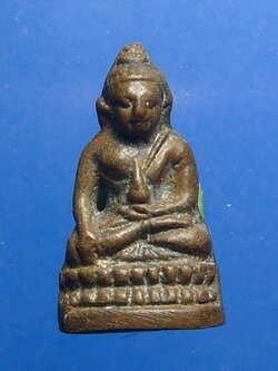 พระชัยวัฒน์น้อย