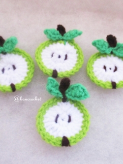แอบเปิ้ลเขียวถักโครเชต์ apple fruit crochet