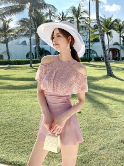 ชุดว่ายน้ำผู้หญิง ชุดว่ายน้ำแฟชั่น ชุดว่ายน้ำบิกินี่ ชุดว่ายน้ำเต็มตัว คอลเลคชั่นใหม่