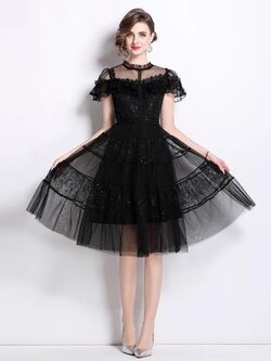 เดรสสีดำสุภาพ เรียบหรู ดูดี เหมาะกับทุกโอกาส | เดรสผู้หญิงแฟชั่นสุภาพ