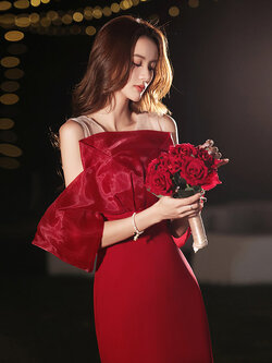 ชุดราตรี ชุดราตรีสวยหรู แบบ ทันสมัย Evening dress