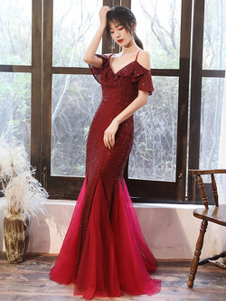 ชุดราตรี ชุดราตรีสวยหรู แบบ ทันสมัย Evening dress