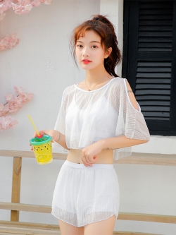 ชุดว่ายน้ำผู้หญิง ชุดว่ายน้ำแฟชั่น ชุดว่ายน้ำบิกินี่ ชุดว่ายน้ำเต็มตัว คอลเลคชั่นใหม่