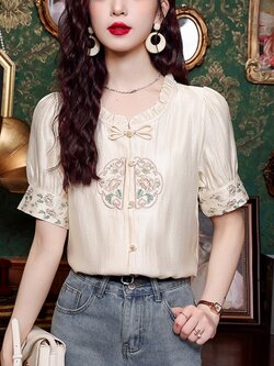 เสื้อเชิ้ตผู้หญิงใส่ทํางาน 390 บาทต่อชิ้น ฟรีค่าจัดส่ง