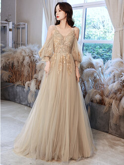 ชุดราตรี ชุดราตรีสวยหรู แบบ ทันสมัย Evening dress