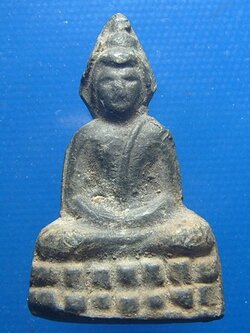 หลวงพ่อดำ วัดกุฎี