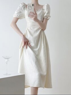 ชุดเดรสแบรนด์ ยี่ห้อ: KAVRSORLE