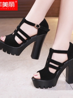 รองเท้าแฟชั่นอัพเดทใหม่ ส่งฟรีทั่วไทย