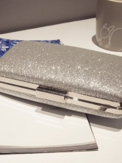 กระเป๋าคลัช กระเป๋าออกงาน กระเป๋าถืองานราตรี