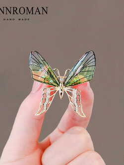 เข็มกลัด เข็มกลัดสวยๆ เข็มกลัดติดเสื้อ Brooch