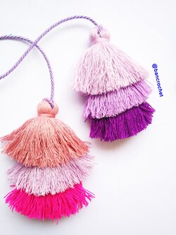 Bancrochet พู่ห้อยกระเป๋า/ที่ห้อยกระเป๋าแฮนด์เมด Tassels keychain hanging for bags หลากสี 4 นิ้ว