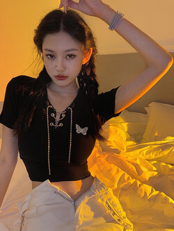 เสื้อผ้าวัยรุ่นเกาหลี เสื้อยืดวัยรุ่นผู้หญิง มีขนาด S M L XL