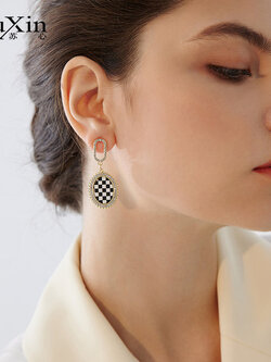 ตุ้มหู ต่างหู ต่างหูผู้หญิง By SuXin