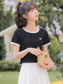 เสื้อผ้าวัยรุ่นเกาหลี เสื้อยืดวัยรุ่นผู้หญิง มีขนาด S M L XL