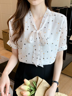 เสื้อลูกไม้ แขนสั้น