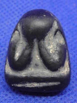 พระปิดตาหลวงพ่อปาน วัดเคลือวัลย์