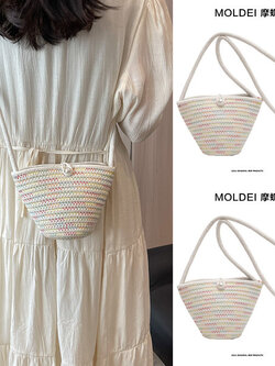 กระเป๋าผู้หญิงสวยๆ กระเป๋าสะพายข้างผู้หญิง กระเป๋าแบรนด์