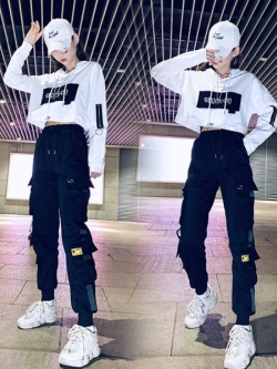 ชุดวอร์ม สูทเกาหลี Jumpsuit ชุดจั้มสูท ชุดเซท 2 ชิ้น ชุดกีฬาผู้หญิง ชุดออกกำลังกาย เสื้อกันหนาว ชุดวอร์มคู่