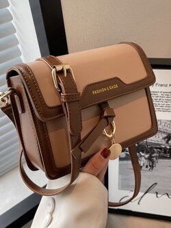 กระเป๋าสะพายข้างผู้หญิง กระเป๋าสะพายข้างใบเล็ก By Cocoa bags