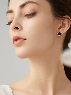 ต่างหู ตุ้มหูแฟชั่น