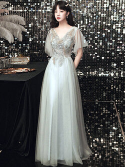 ชุดราตรี ชุดออกงาน ดีไซน์หรู Designer Dresses