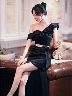 ชุดราตรี ชุดราตรีสวยหรู แบบ ทันสมัย Evening dress