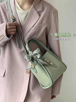 กระเป๋าสะพายข้างผู้หญิง กระเป๋าสะพายสไตล์เกาหลี By KAKA original