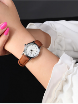 นาฬิกาข้อมือผู้หญิง