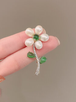 เข็มกลัด เข็มกลัดสวยๆ เข็มกลัดติดเสื้อ Brooch