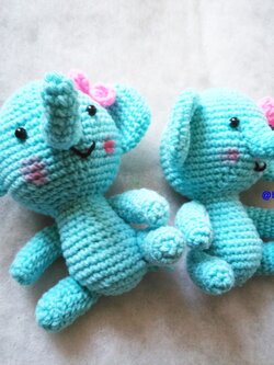 Bancrochet ช้างถักโครเชต์ Crochet elephant doll สีฟ้า 4 นิ้ว