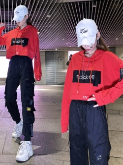 ชุดวอร์ม สูทเกาหลี Jumpsuit ชุดจั้มสูท ชุดเซท 2 ชิ้น ชุดกีฬาผู้หญิง ชุดออกกำลังกาย เสื้อกันหนาว ชุดวอร์มคู่