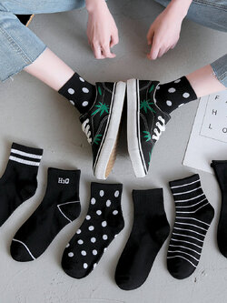 ถุงเท้า ขายยกเซ็ต