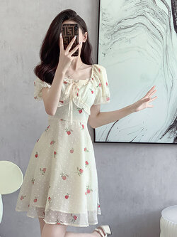 แบบชุดเดรสสวยๆ ชุดเดรสน่ารักๆสไตล์เกาหลี