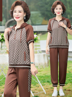 เสื้อผ้าคุณแม่วัย 60 เสื้อคนแก่ผู้หญิงวัย60