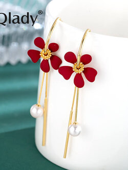 ต่างหู ตุ้มหูแฟชั่น By Qlady