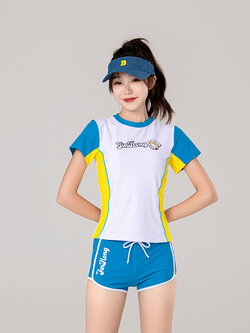 ชุดว่ายน้ำผู้หญิง ชุดว่ายน้ำน่ารัก Bikini ชุดไปทะเล