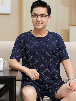 ชุดนอนผู้ชาย